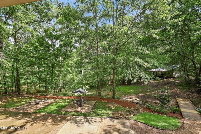 727 Laney Drive, Clinton, MS 39056