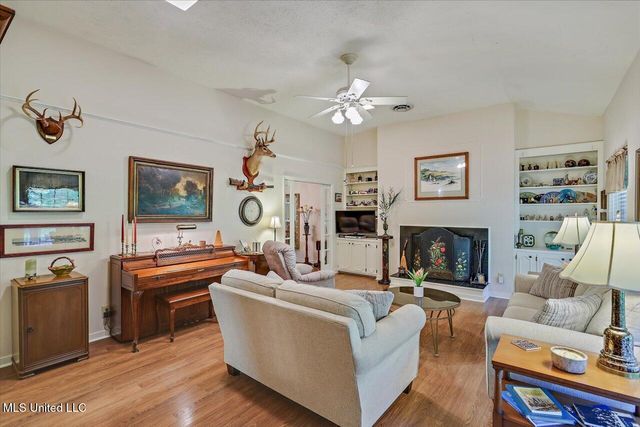 727 Laney Drive, Clinton, MS 39056
