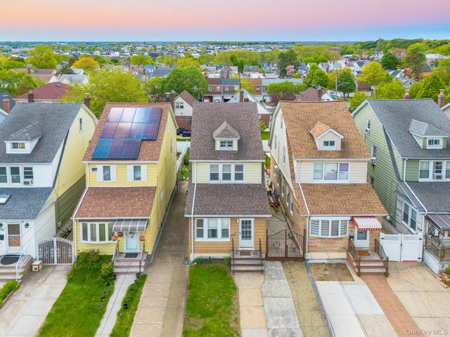 8910 218th Place, Queens Village, NY 11427