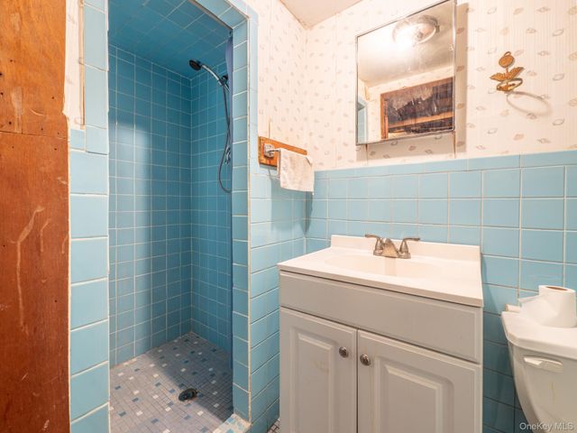 8910 218th Place, Queens Village, NY 11427