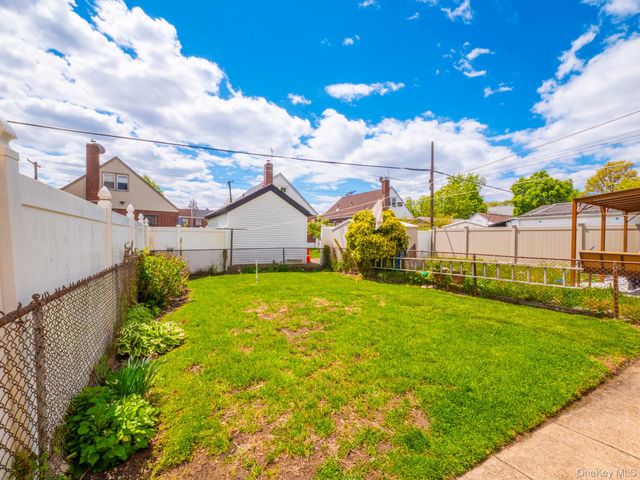 8910 218th Place, Queens Village, NY 11427