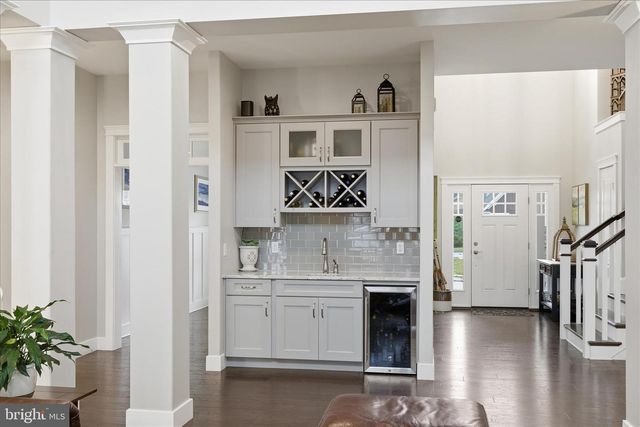 109 E VALLEY RD, Denver, PA 17517