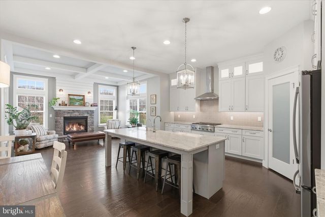 109 E VALLEY RD, Denver, PA 17517