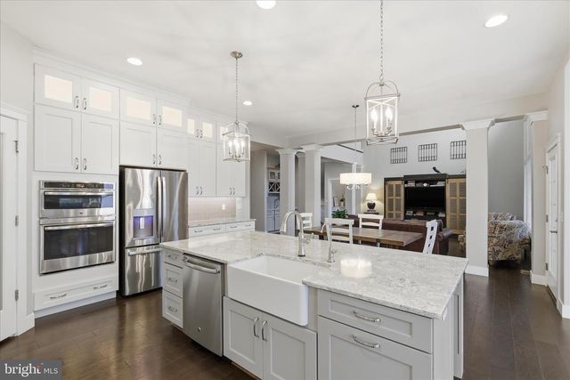 109 E VALLEY RD, Denver, PA 17517