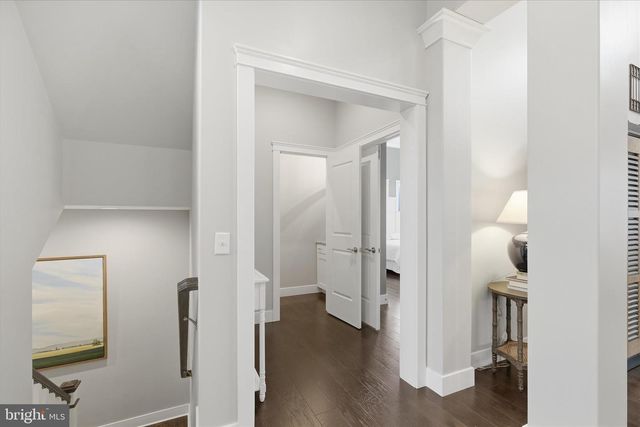 109 E VALLEY RD, Denver, PA 17517