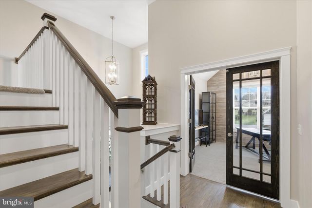 109 E VALLEY RD, Denver, PA 17517