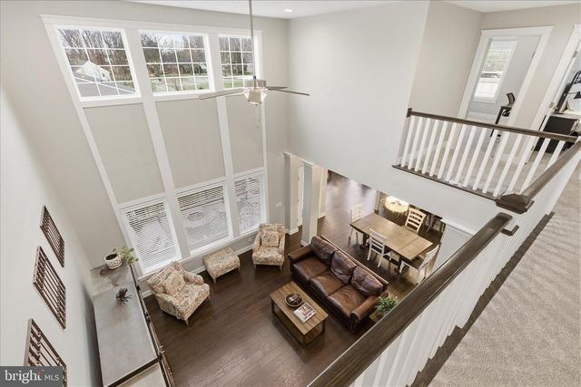 109 E VALLEY RD, Denver, PA 17517