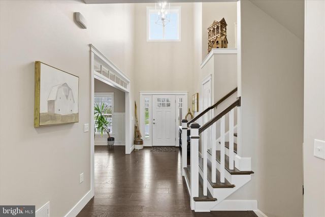 109 E VALLEY RD, Denver, PA 17517