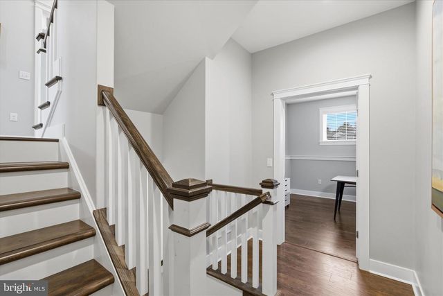 109 E VALLEY RD, Denver, PA 17517