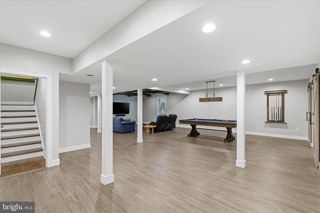 109 E VALLEY RD, Denver, PA 17517