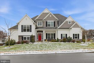 109 E VALLEY RD, Denver, PA 17517