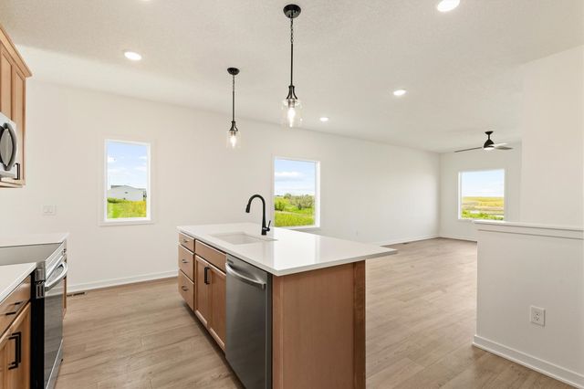 1093 NW MacArthur Lane, Waukee, IA 50263