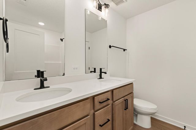 1093 NW MacArthur Lane, Waukee, IA 50263
