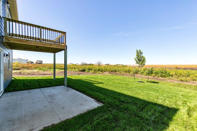 1093 NW MacArthur Lane, Waukee, IA 50263