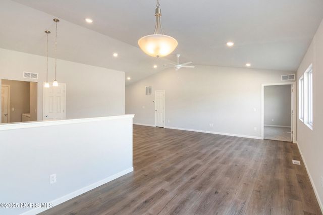 1500 Lee Ann Avenue, Defiance, OH 43512