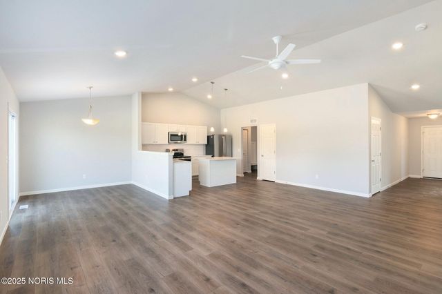 1500 Lee Ann Avenue, Defiance, OH 43512