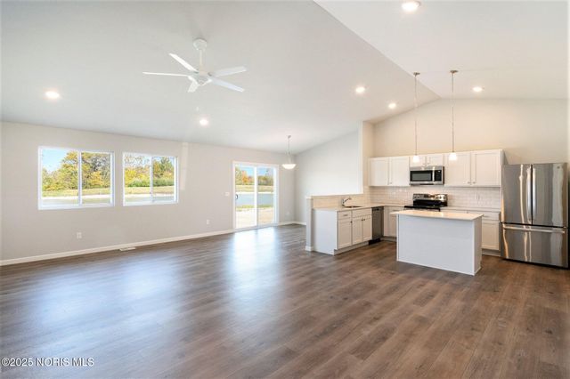 1500 Lee Ann Avenue, Defiance, OH 43512