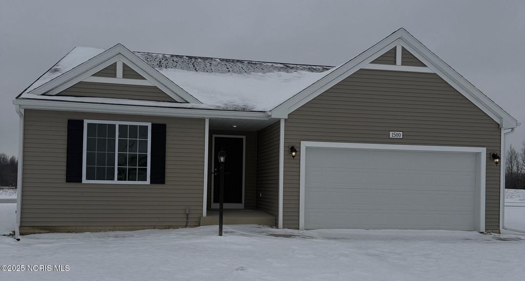 1500 Lee Ann Avenue, Defiance, OH 43512