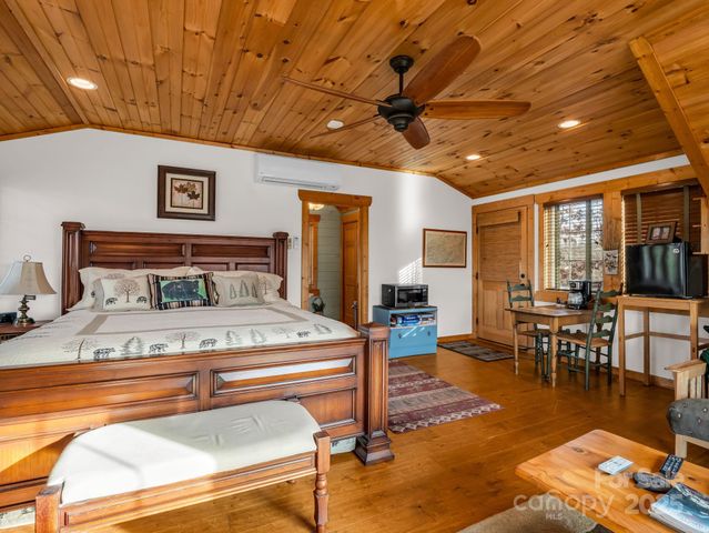 301 Peaks Drive, Lake Lure, NC 28746