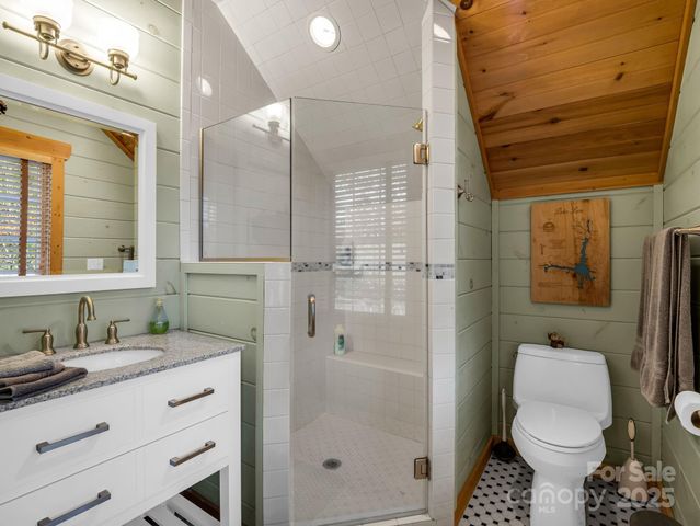 301 Peaks Drive, Lake Lure, NC 28746