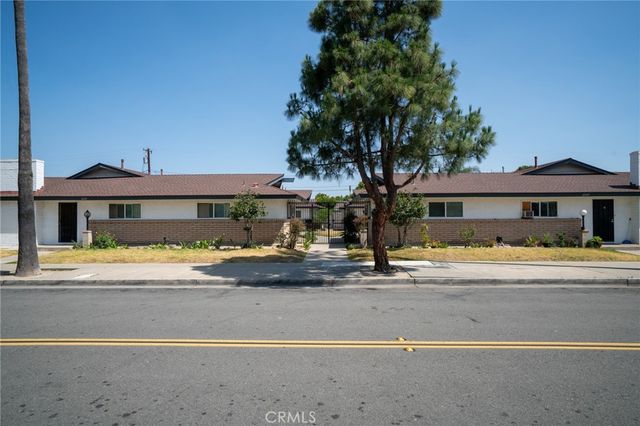 2127 2133 E Almont Avenue, Anaheim, CA 92806
