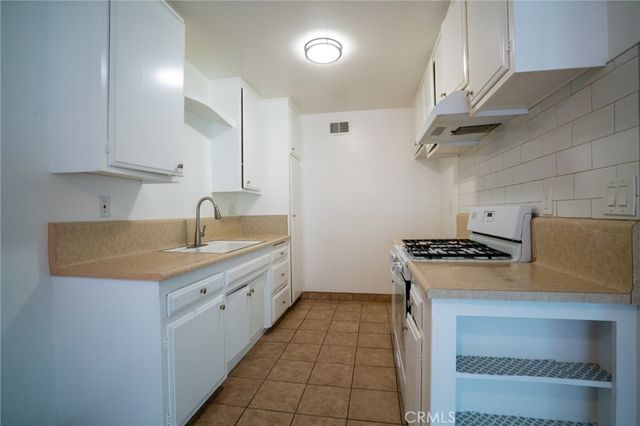 2127 2133 E Almont Avenue, Anaheim, CA 92806