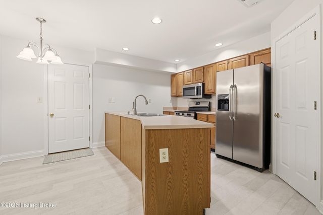 3701 Hurstbourne Ridge Blvd, Louisville, KY 40299