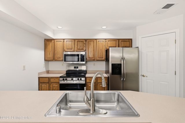 3701 Hurstbourne Ridge Blvd, Louisville, KY 40299