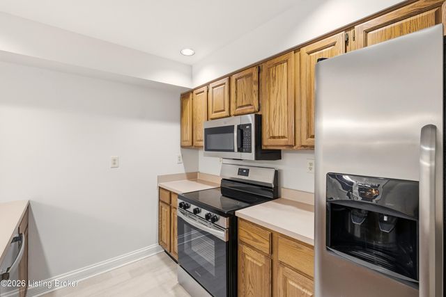 3701 Hurstbourne Ridge Blvd, Louisville, KY 40299