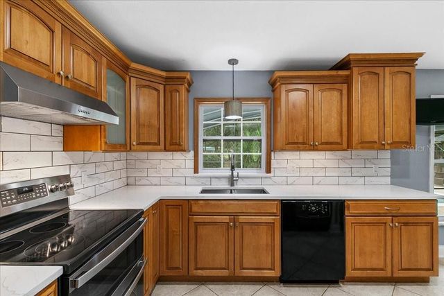 2619 W PONKAN ROAD, Apopka, FL 32712