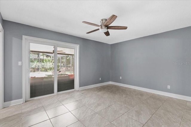 2619 W PONKAN ROAD, Apopka, FL 32712