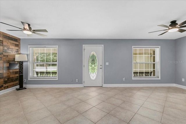 2619 W PONKAN ROAD, Apopka, FL 32712