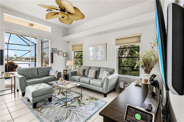 134 SW 46TH TER, Cape Coral, FL 33914