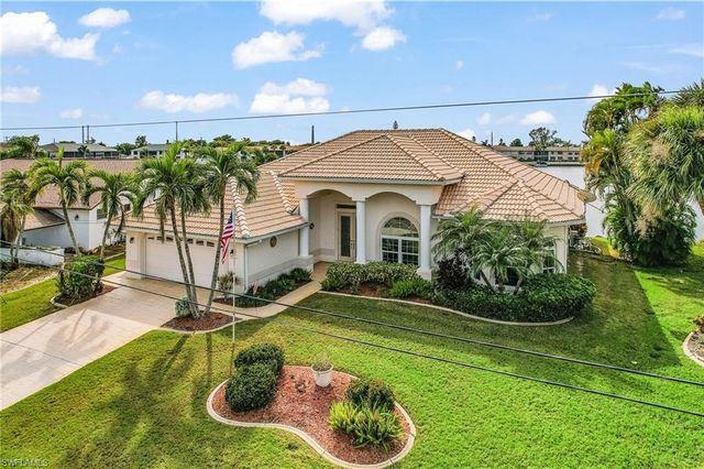 134 SW 46TH TER, Cape Coral, FL 33914