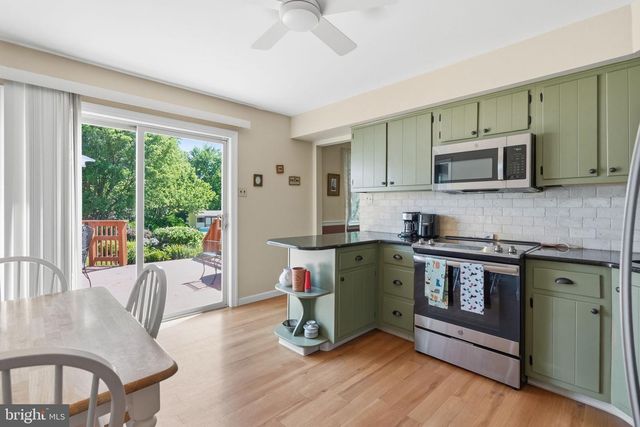 232 WARTMAN RD, Collegeville, PA 19426