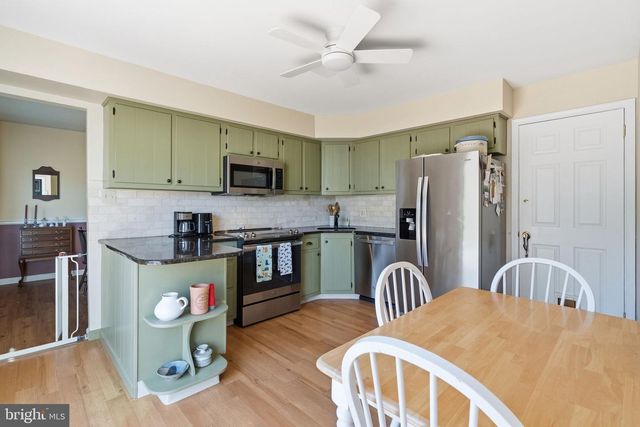 232 WARTMAN RD, Collegeville, PA 19426