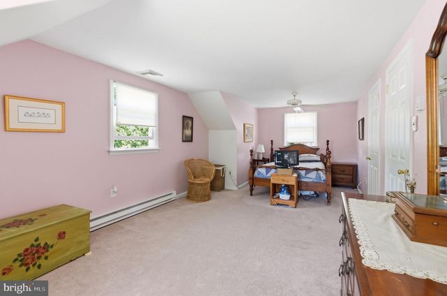 232 WARTMAN RD, Collegeville, PA 19426