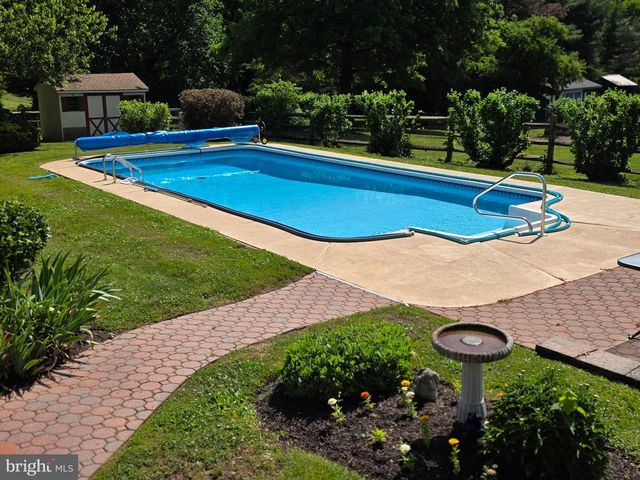 232 WARTMAN RD, Collegeville, PA 19426