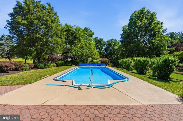 232 WARTMAN RD, Collegeville, PA 19426