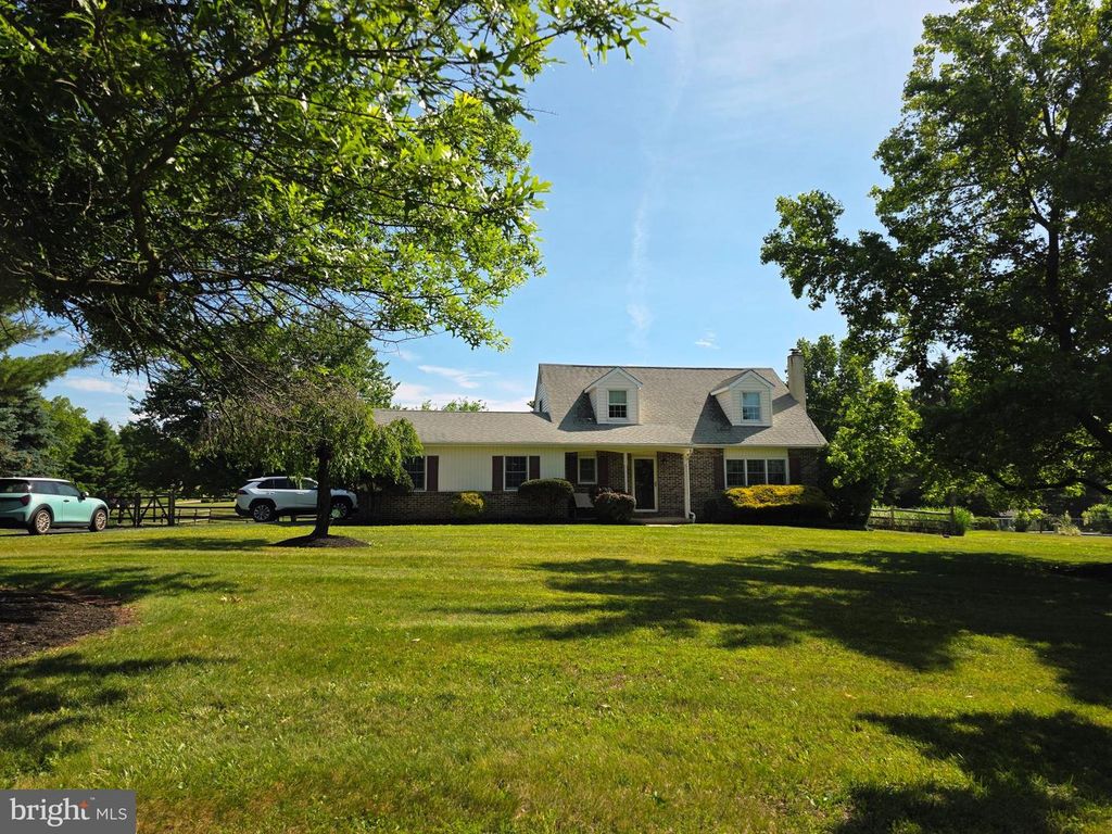 232 WARTMAN RD, Collegeville, PA 19426