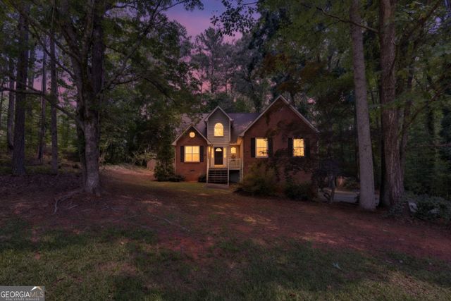 432 Kimberly Court, Mcdonough, GA 30252
