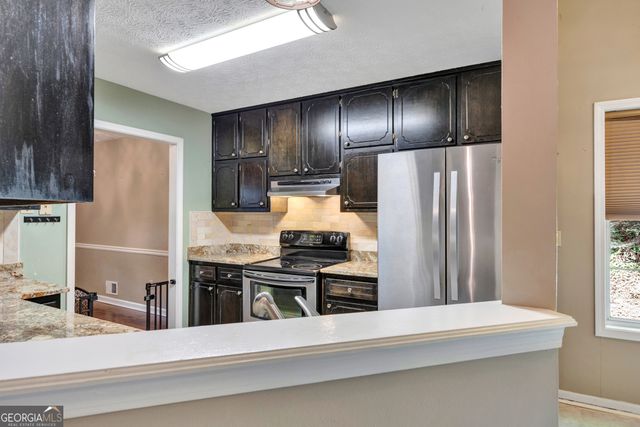 432 Kimberly Court, Mcdonough, GA 30252