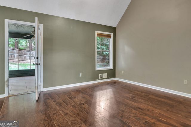 432 Kimberly Court, Mcdonough, GA 30252