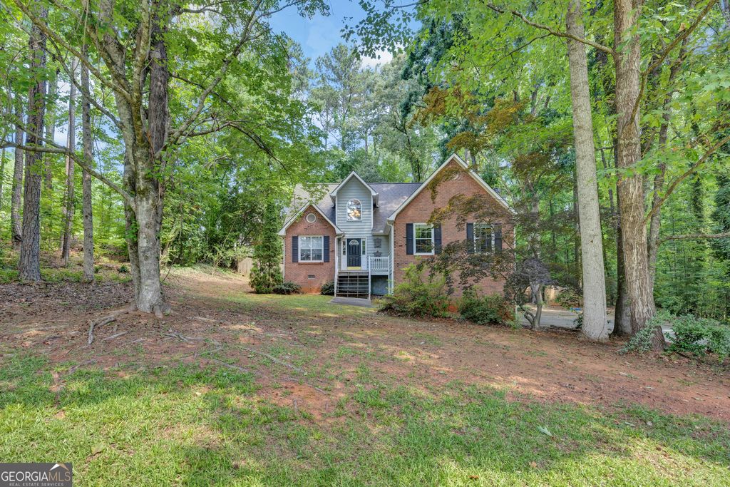 432 Kimberly Court, Mcdonough, GA 30252