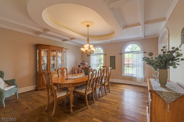 22 Spruce Ln, Montgomery Twp., NJ 08502