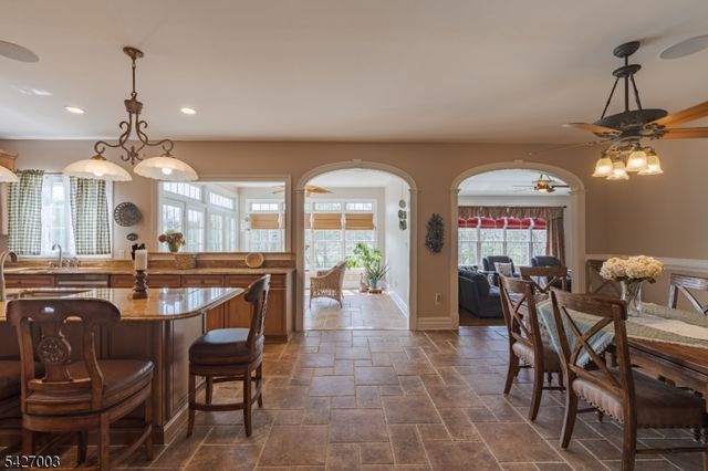 22 Spruce Ln, Montgomery Twp., NJ 08502