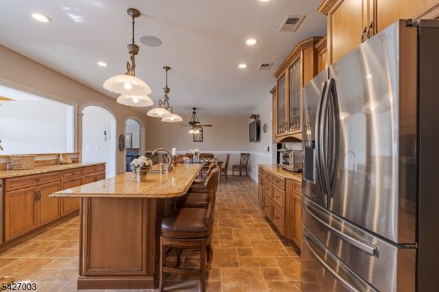 22 Spruce Ln, Montgomery Twp., NJ 08502