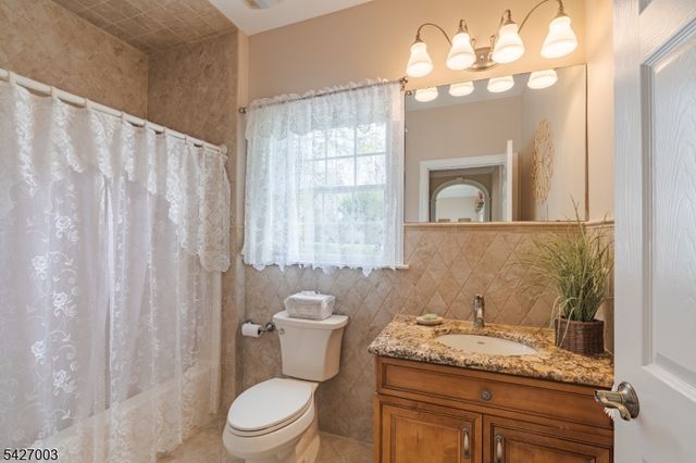 22 Spruce Ln, Montgomery Twp., NJ 08502