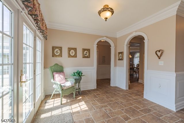 22 Spruce Ln, Montgomery Twp., NJ 08502