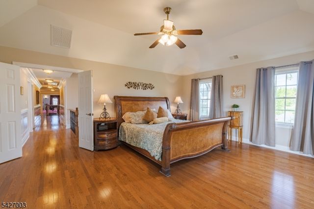 22 Spruce Ln, Montgomery Twp., NJ 08502
